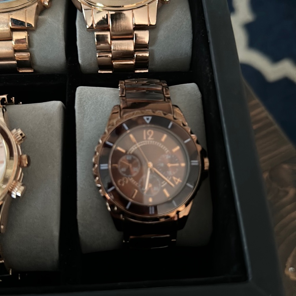 Brown watch